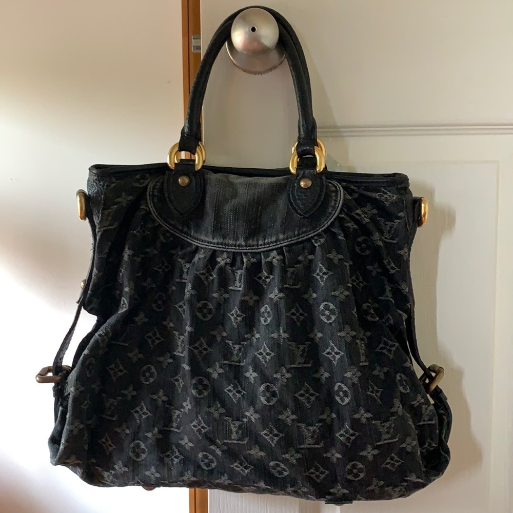 Louis Vuitton Neo Cabby